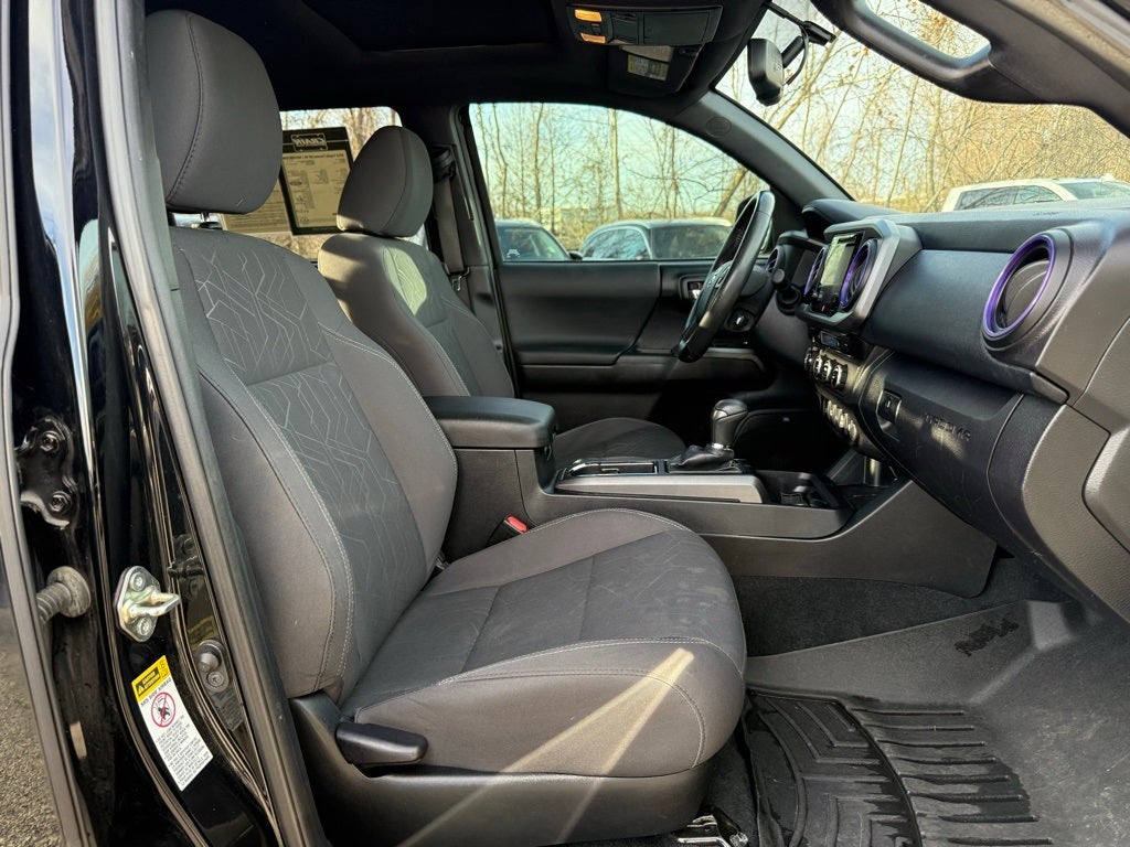 2016 Toyota Tacoma TRD Sport V6 / NAVIGATION