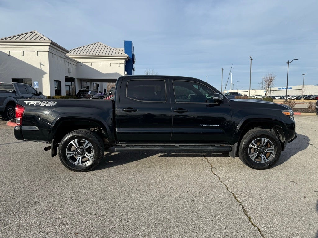 2016 Toyota Tacoma TRD Sport V6 / NAVIGATION