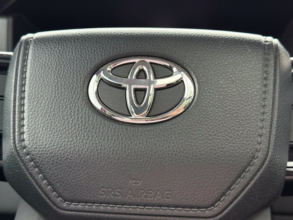 2023 Toyota Tundra Hybrid TRD Pro - 4WD / PANORAMIC SUNROOF / CLEAN CARFAX
