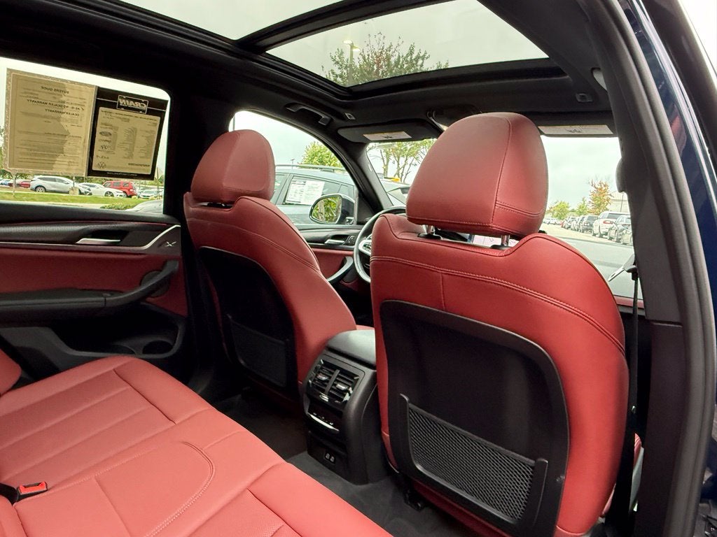 2024 BMW X3 xDrive30i - AWD / PANORAMIC SUNROOF / CLEAN CARFAX