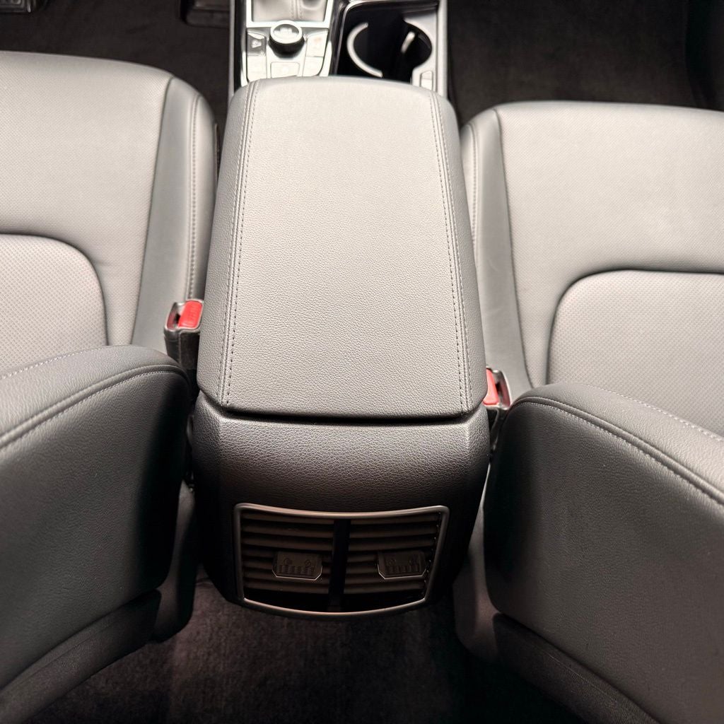 2025 Kia Sportage EX LOW MILEAGE