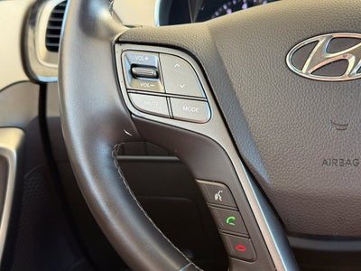 2017 Hyundai Santa Fe Sport 2.4 Base - LEATHER / CLEAN CARFAX / ONE OWNER