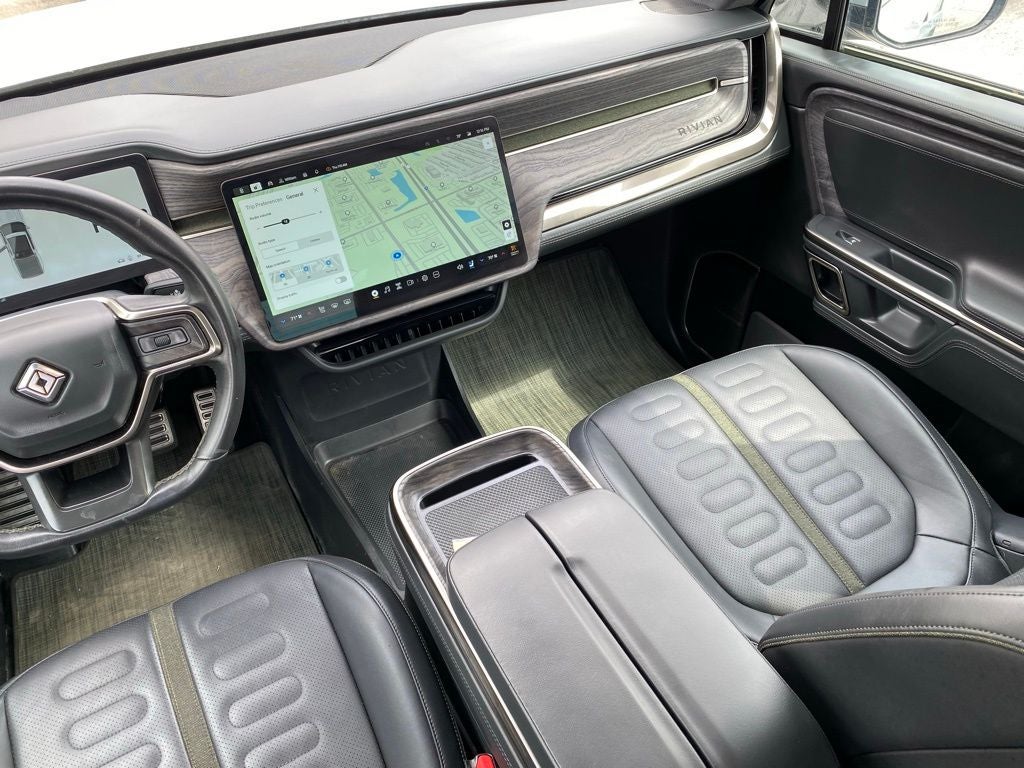 2022 Rivian R1T Adventure