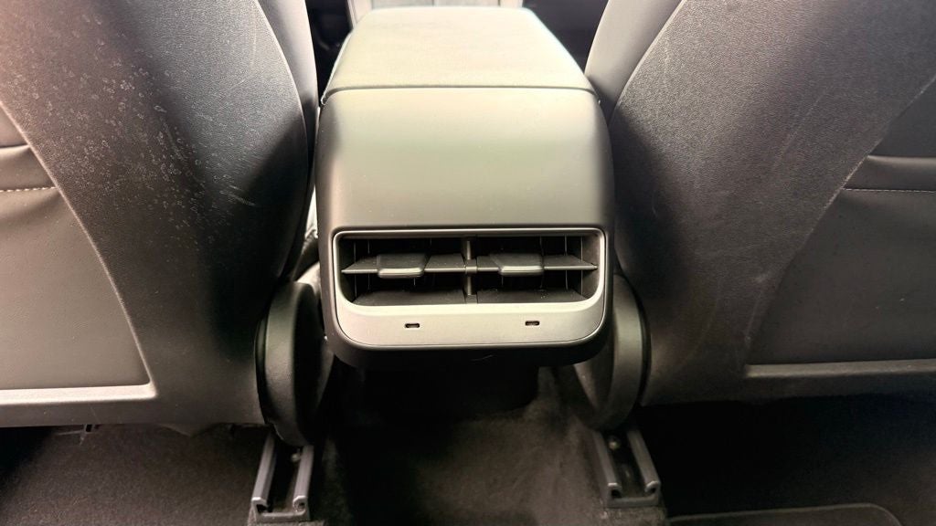 2024 Tesla Model Y Long Range CLEAN CARFAX