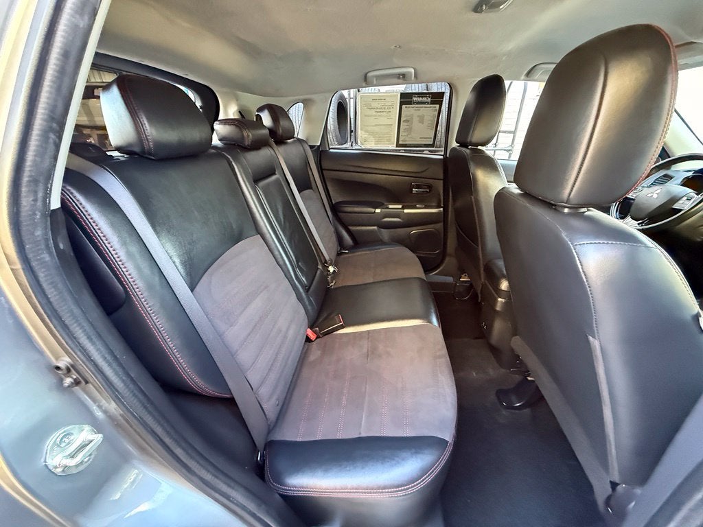 2022 Mitsubishi Outlander Sport 2.0 SE - 4WD / CLEAN CARFAX