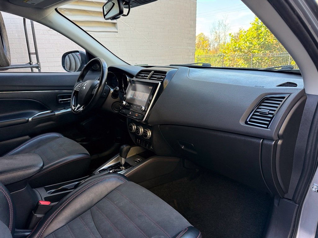 2022 Mitsubishi Outlander Sport 2.0 SE - 4WD / CLEAN CARFAX