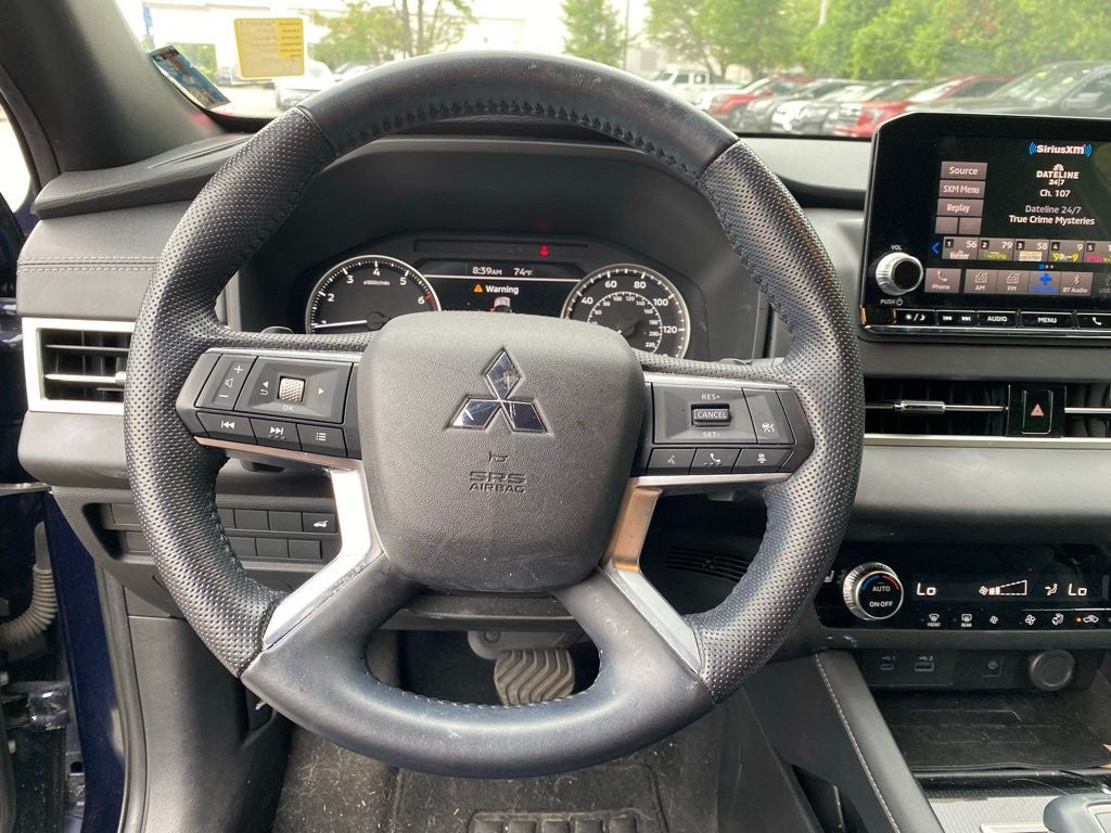 2022 Mitsubishi Outlander SE