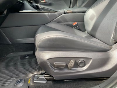 2025 Toyota Crown Platinum