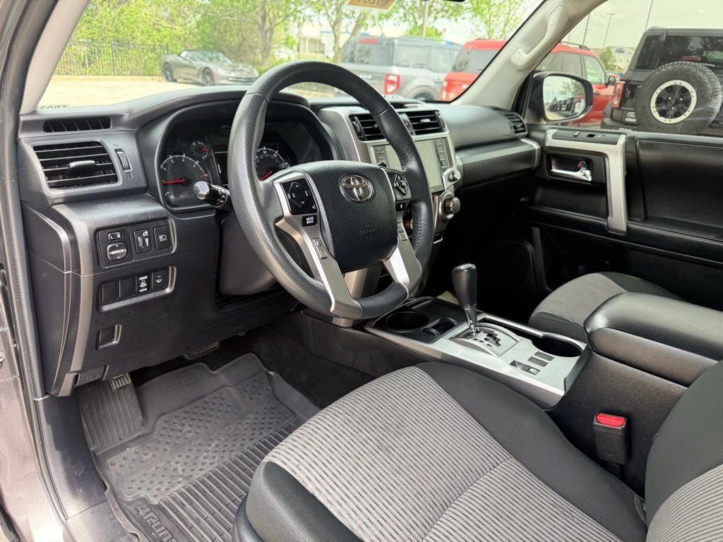 2023 Toyota 4Runner SR5