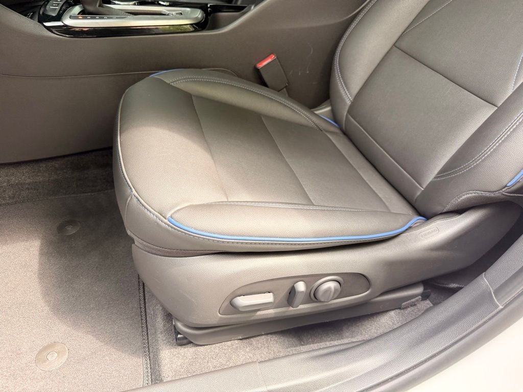2026 Buick Envista Sport Touring ONE OWNER CLEAN CARFAX