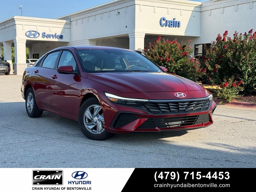 2025 Hyundai Elantra SE