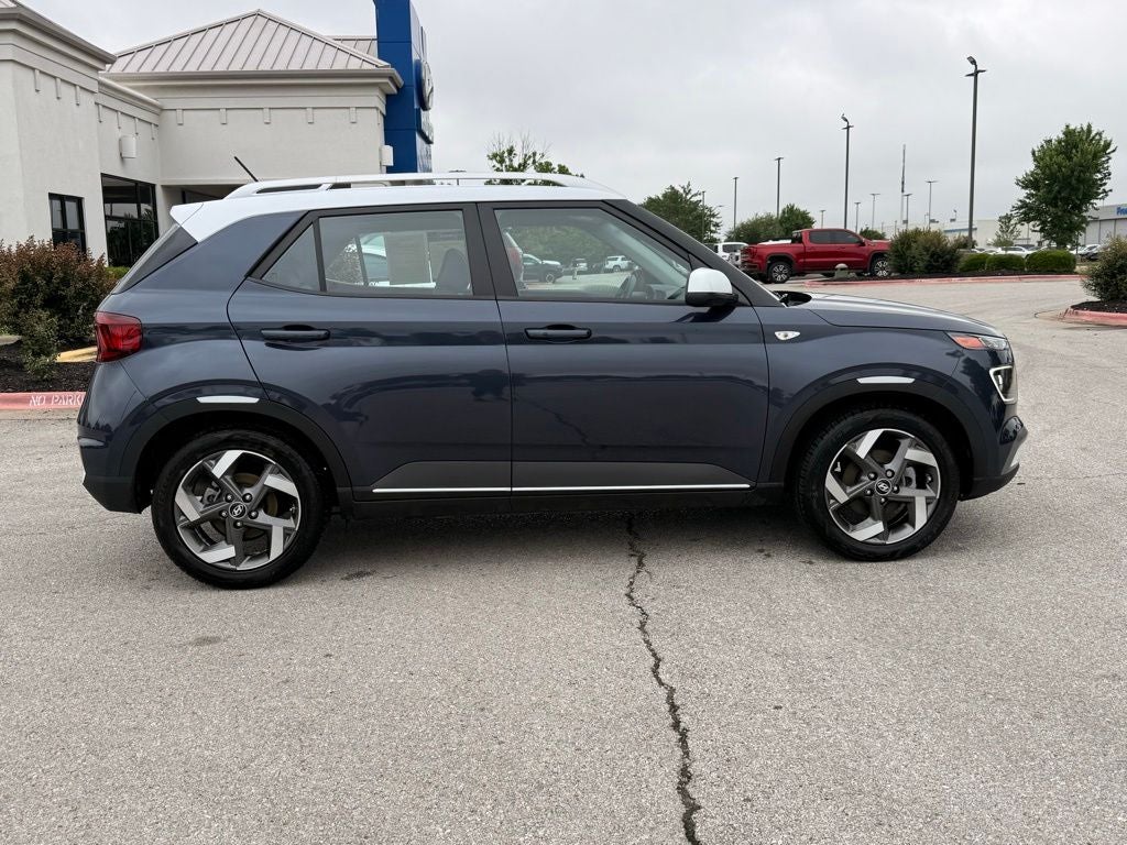 2023 Hyundai Venue Limited ONE OWNER CLEAN CARFAX