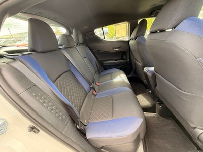 2021 Toyota C-HR XLE POWER LIFTGATE