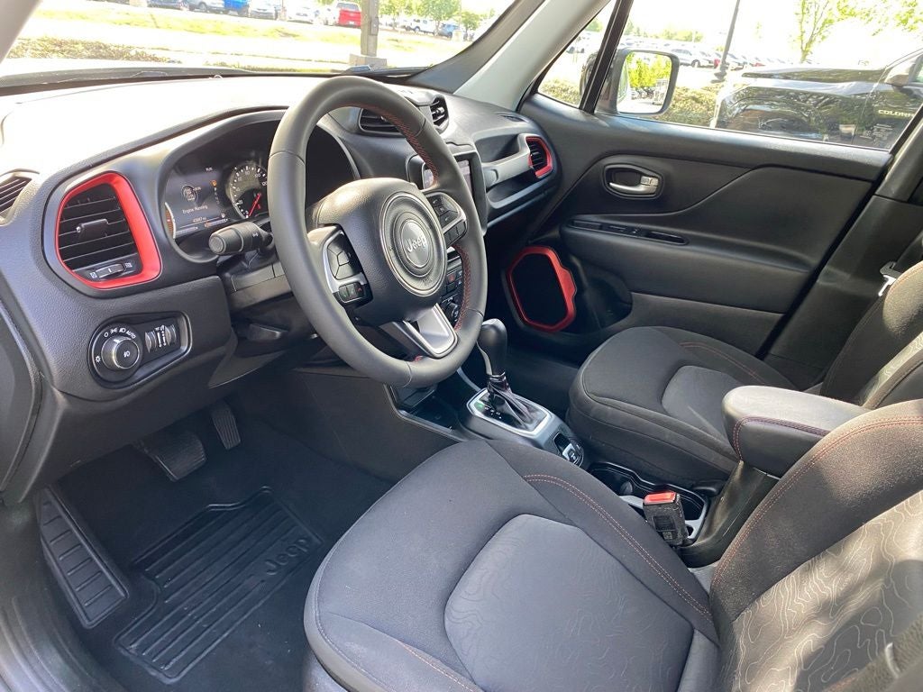2023 Jeep Renegade Trailhawk