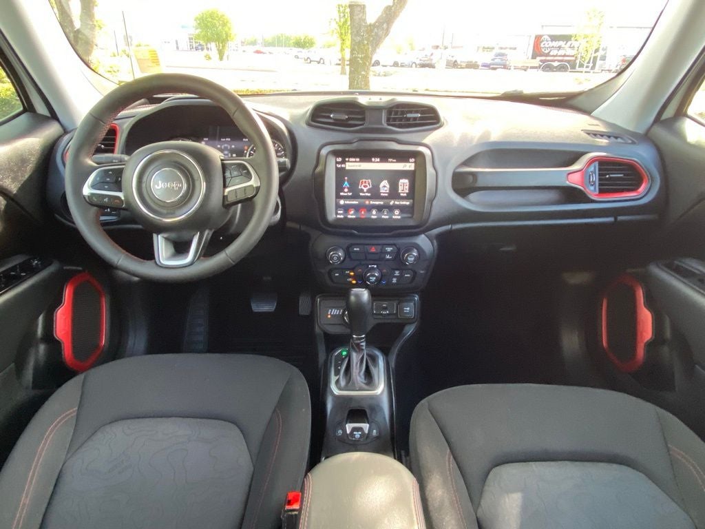 2023 Jeep Renegade Trailhawk