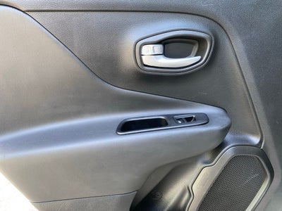 2023 Jeep Renegade Trailhawk