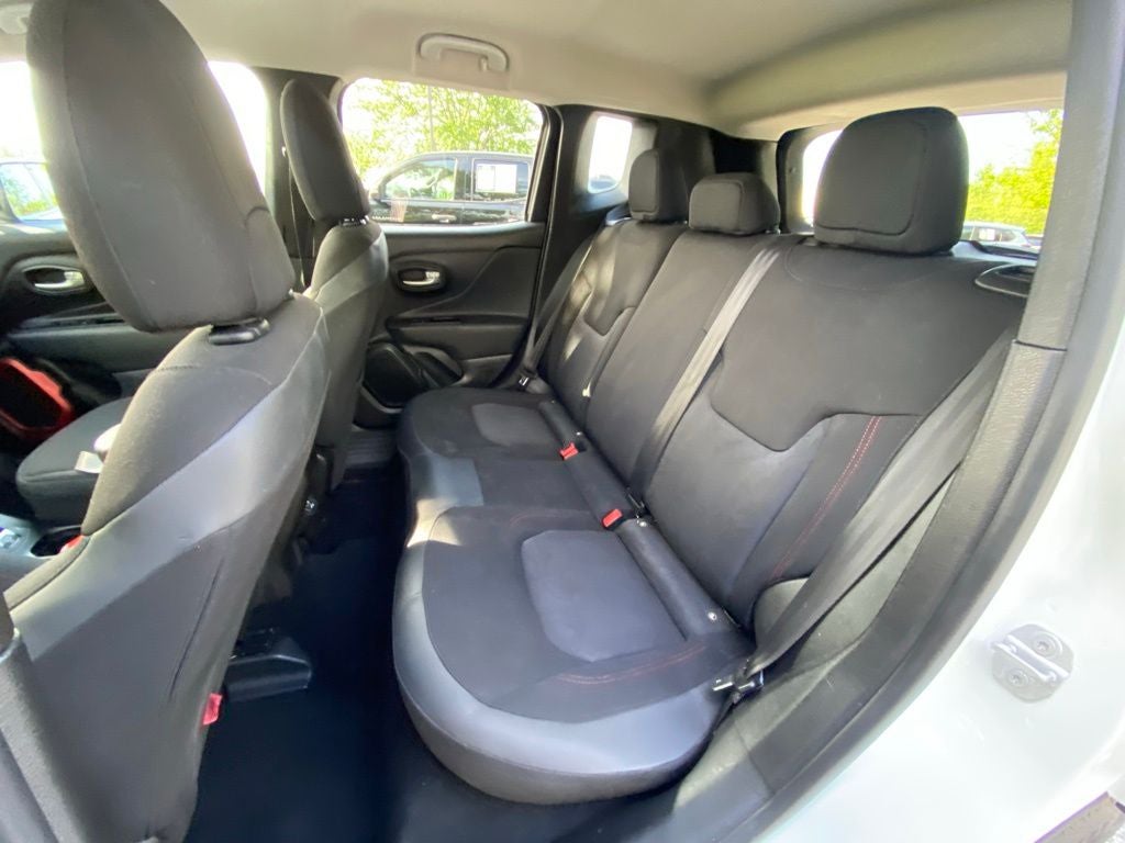 2023 Jeep Renegade Trailhawk