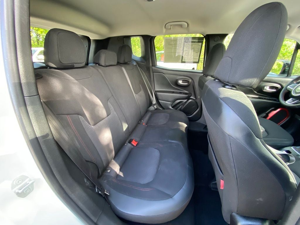 2023 Jeep Renegade Trailhawk