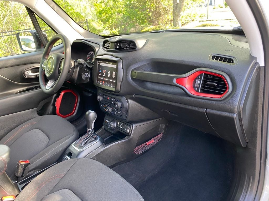 2023 Jeep Renegade Trailhawk