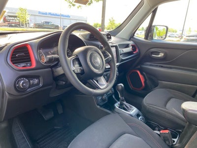 2023 Jeep Renegade Trailhawk