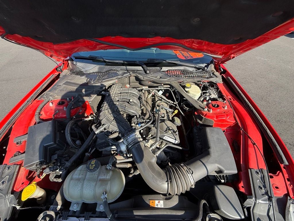 2016 Ford Mustang V6