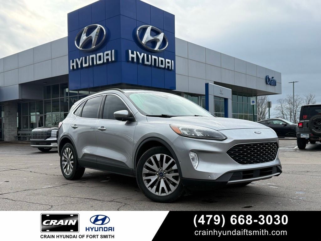 2021 Ford Escape Hybrid Titanium
