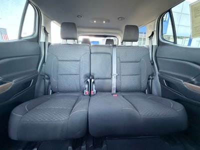 2017 GMC Acadia SLE-2