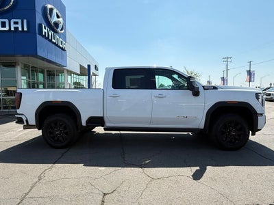 2024 GMC Sierra 2500HD AT4