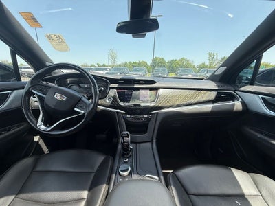 2023 Cadillac XT6 Premium Luxury