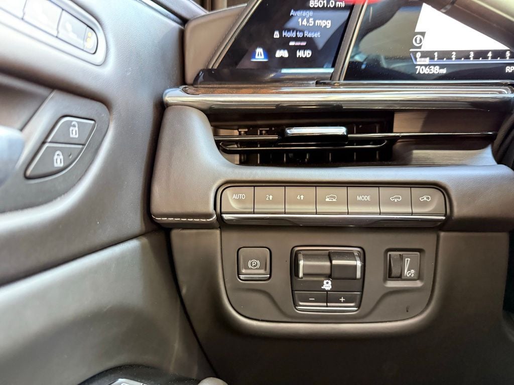 2023 Cadillac Escalade Sport Platinum