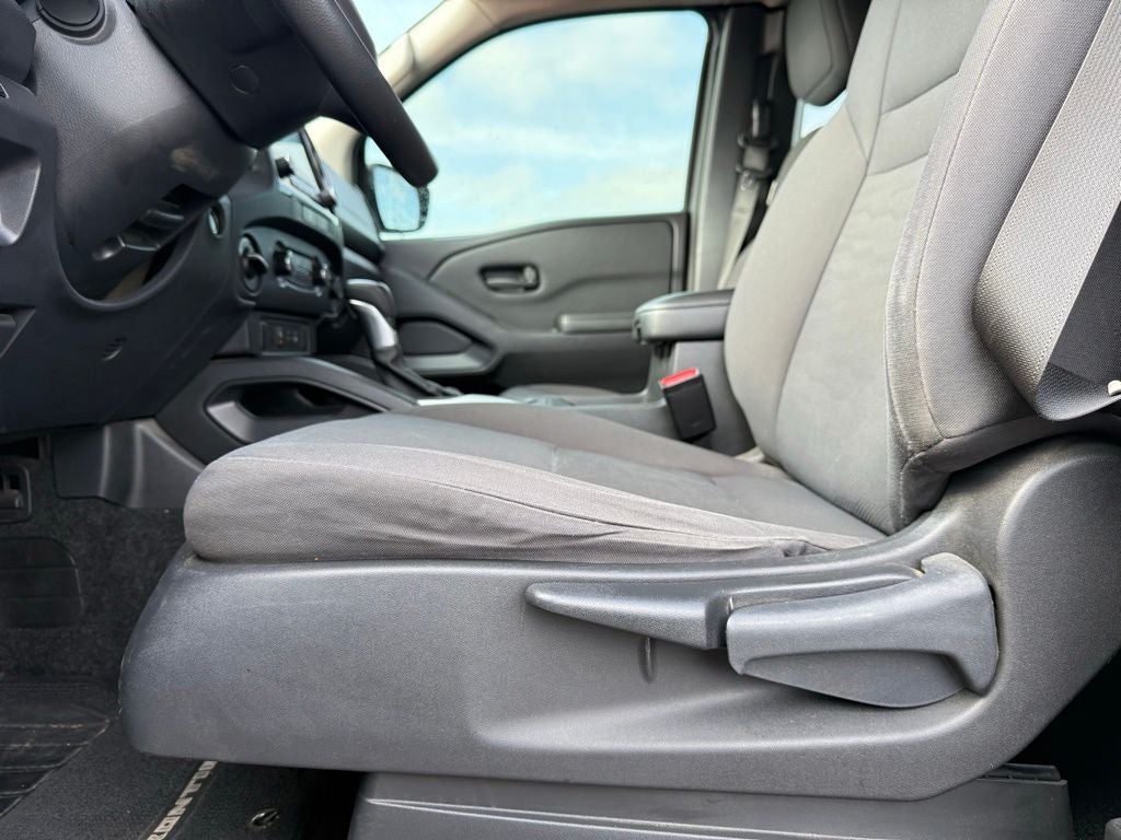2023 Nissan Frontier S