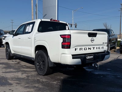 2023 Nissan Frontier SV