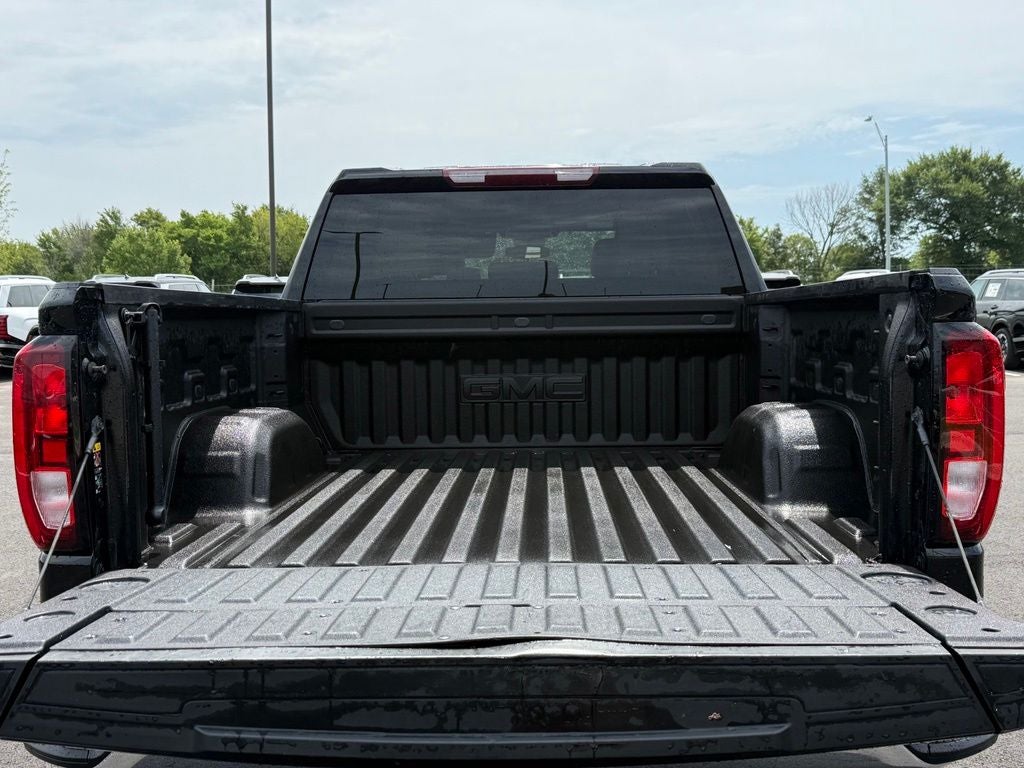2025 GMC Sierra 1500 SLE