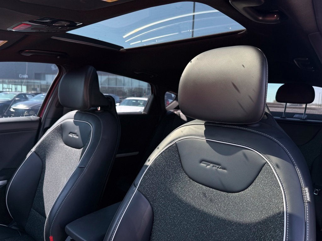 2025 Kia K4 GT-Line