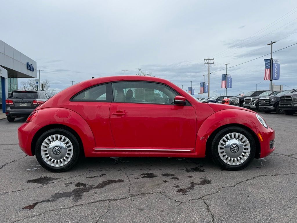 2016 Volkswagen Beetle 1.8T SE