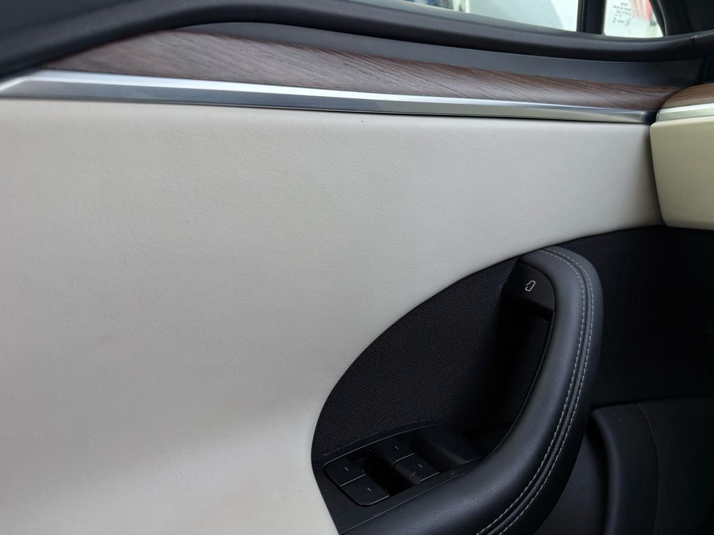 2022 Tesla Model S Base self driving capability