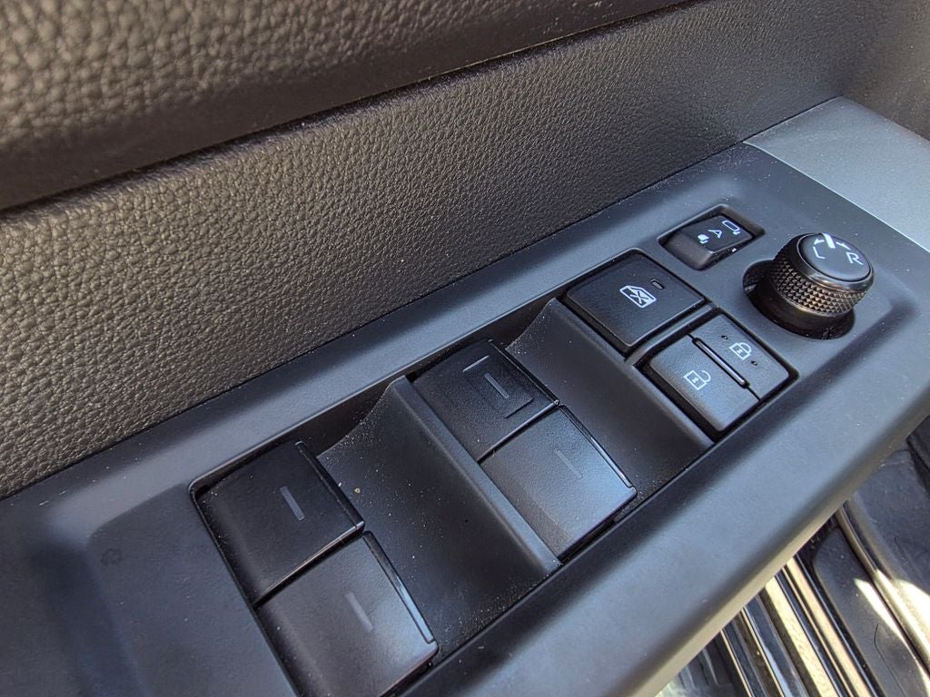 2025 Toyota Sequoia SR5