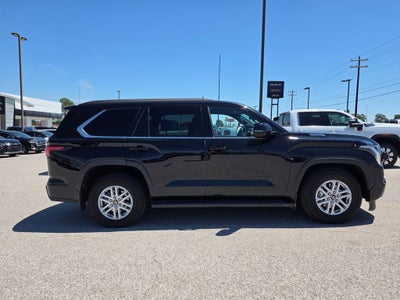2025 Toyota Sequoia SR5