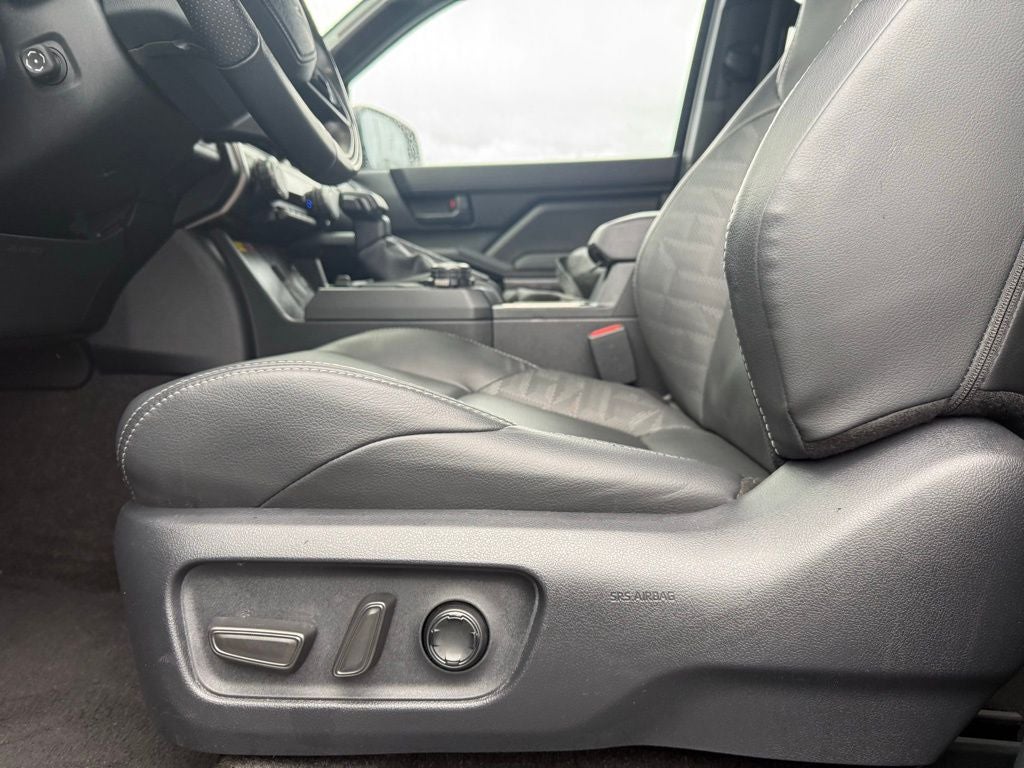 2025 Toyota 4Runner TRD Off-Road Premium Tech Package