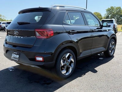 2025 Hyundai Venue SEL CPO ELIGIBLE