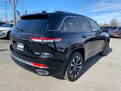 2022 Jeep Grand Cherokee Overland