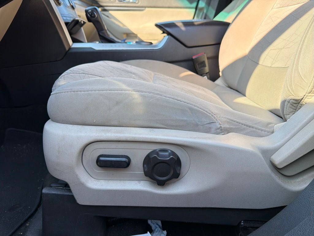 2013 Ford Explorer Base