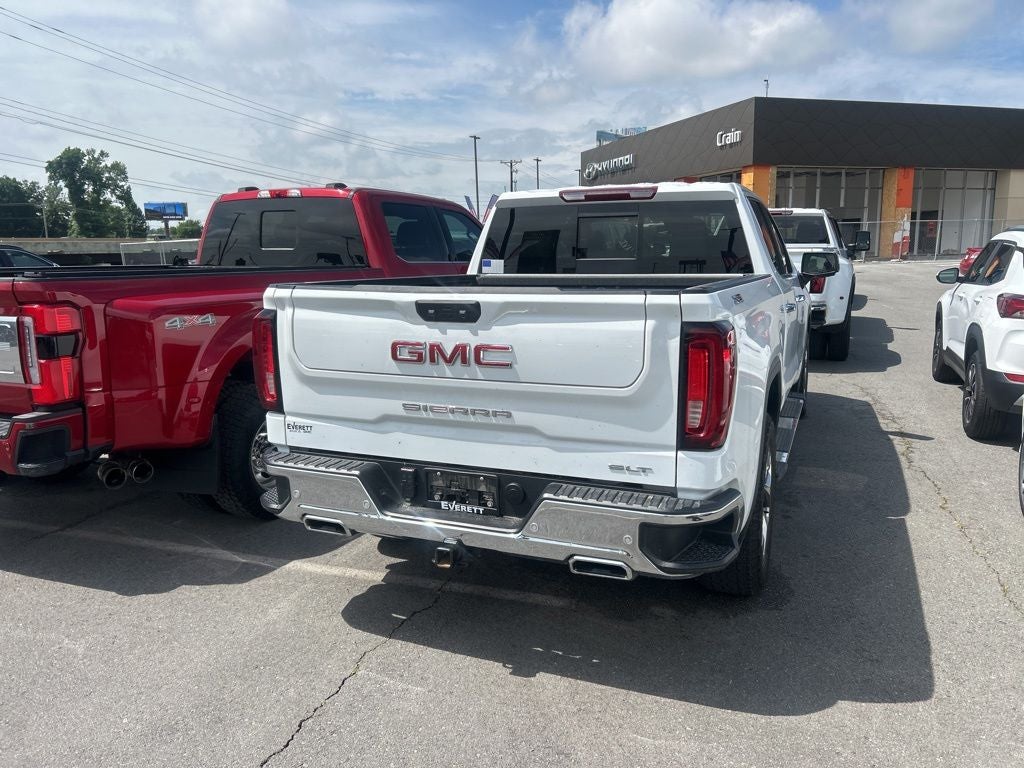 2025 GMC Sierra 1500 SLT