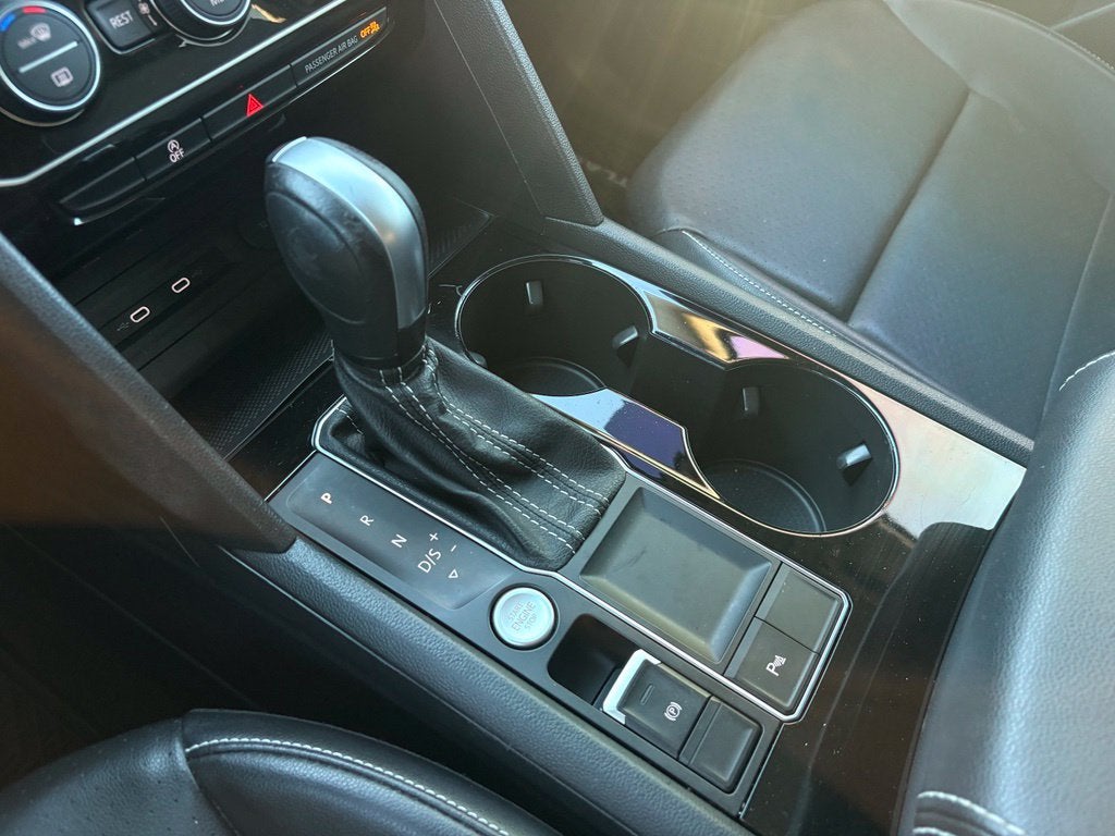 2022 Volkswagen Atlas 2.0T SE w/Technology