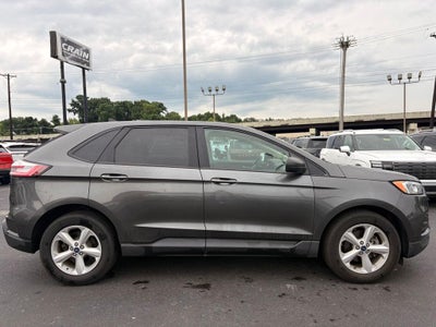 2020 Ford Edge SE