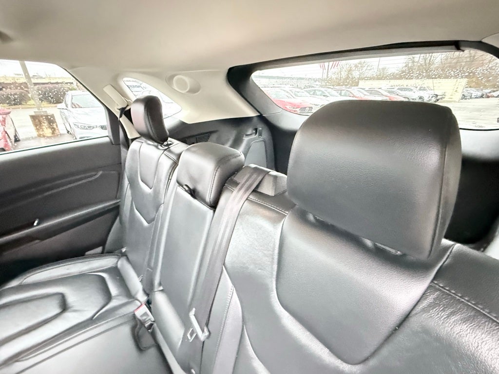 2020 Ford Edge Titanium