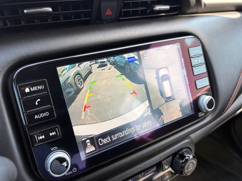 2021 Nissan Kicks SR