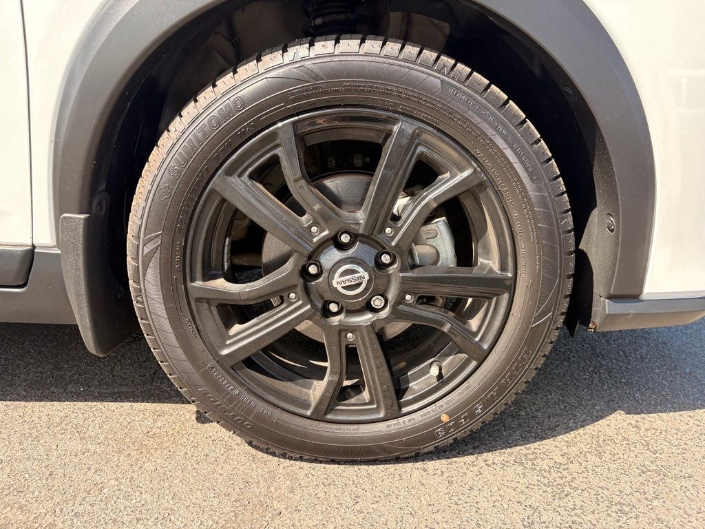 2021 Nissan Kicks SR