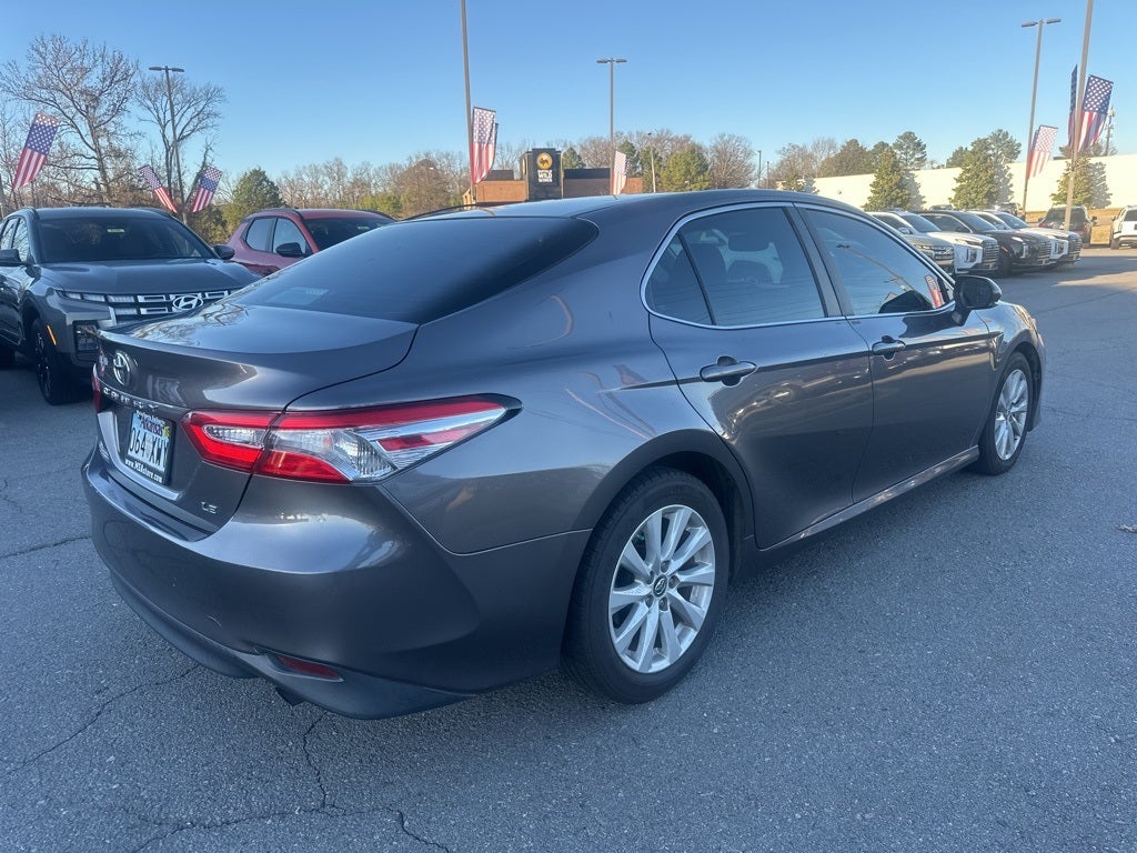 2018 Toyota Camry SE
