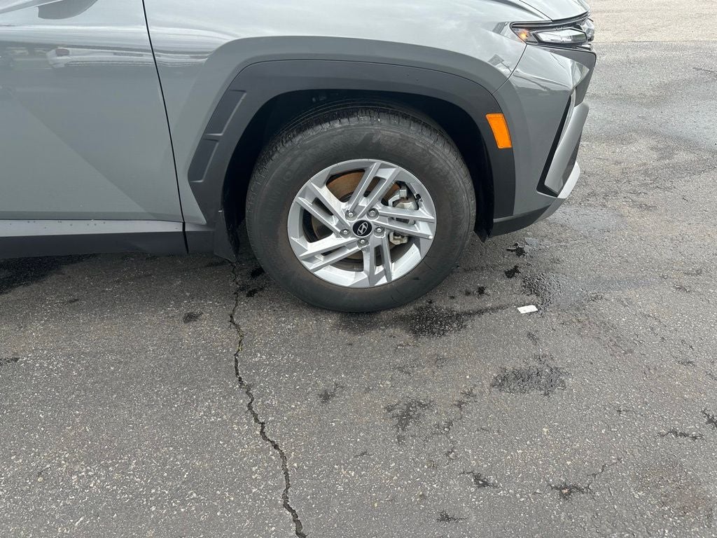 2025 Hyundai Tucson SE